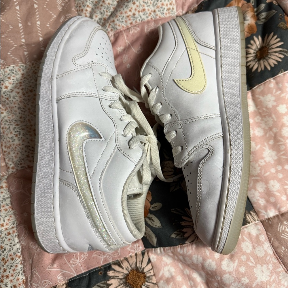 Air Jordan 1 SE